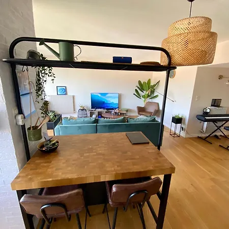 De 80m2 Dans La Foret De Tanchet Daire