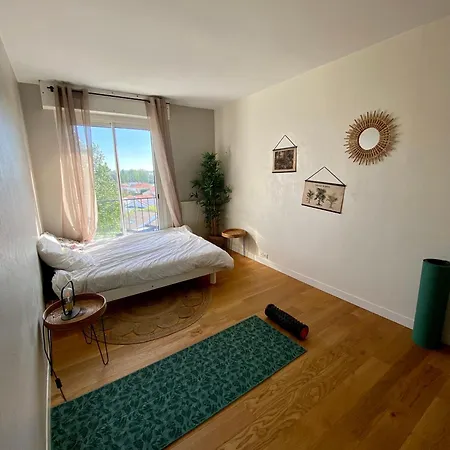 De 80m2 Dans La Foret De Tanchet *