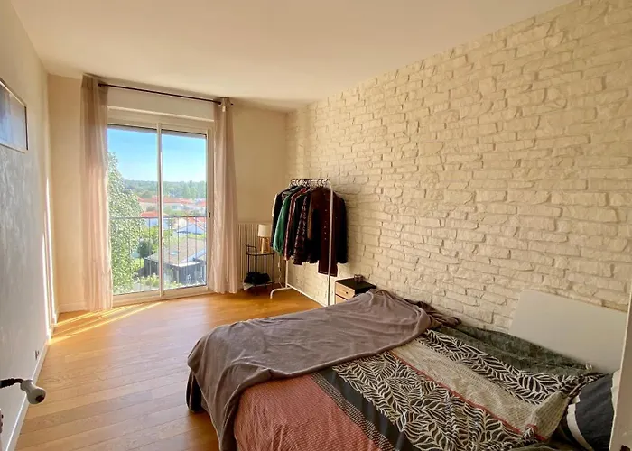 Apartmán De 80m2 Dans La Foret De Tanchet